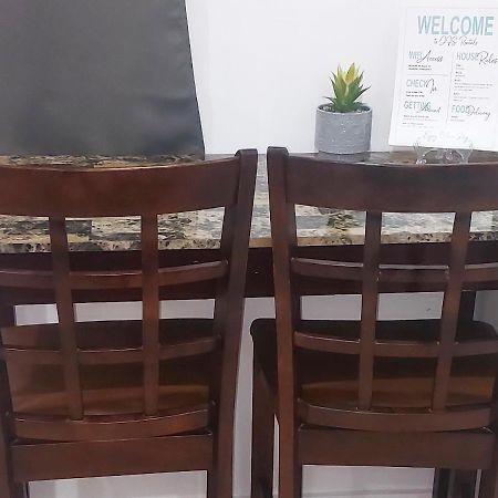 Budget & Basic In Local Neighborhood, 7Min Drive To Downtown Nassau Beach Paradise Lejlighed Eksteriør billede